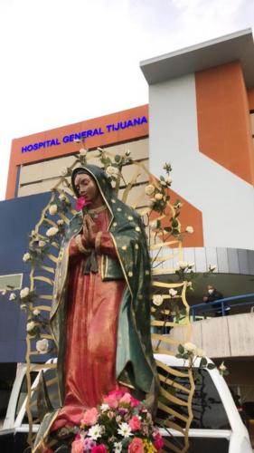 4cf9af35-0442-42bf-acab-d5f05b772010-576x1024